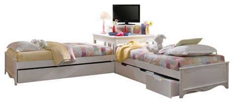 Lea Haley 2 Twin Platform Beds With Corner Unit In White Traditional