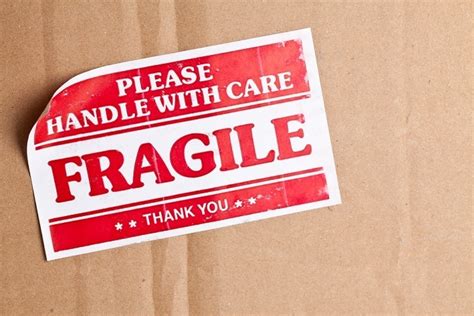 Packing Fragile Items For Your House Move — Parcel 2 Ship