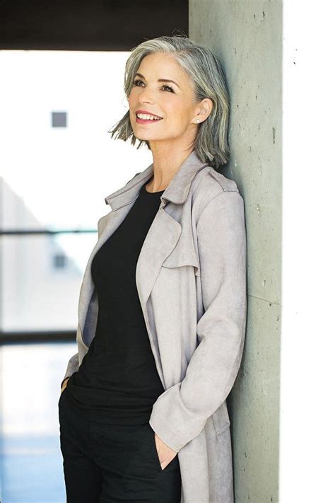 Kathi Odom Women Classic Bella Agency New York Gray Hair Beauty Grey Hair Inspiration