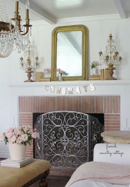 5 Favorite Simple And Charming Mantel Decor Ideas And Tips