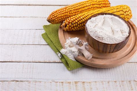 Starch is a carbohydrate formed by photosynthesis in plants, it is a polysaccharide in addition, vitamin e contained in corn flour can also promote cell division and delay aging. Is Corn Flour The Same As Corn Starch: The Similarities ...