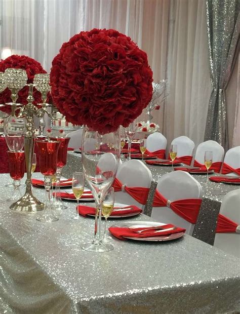 Roses are so adaptable to any wedding décor. Diamonds & Roses Quinceañera Party Ideas in 2019 | Nayaril ...