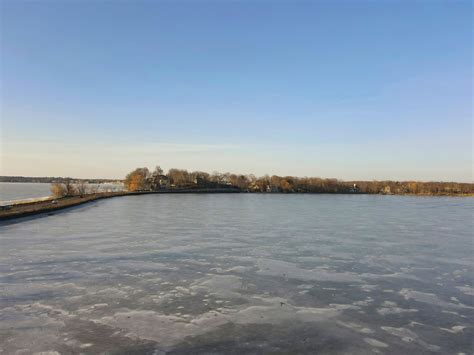 Warm weather brings brings a taste of spring to central and western