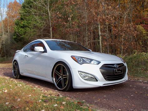 2013 Hyundai Genesis Coupe 38 Track