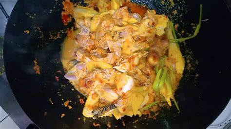 Resep masakan kari sendiri sebenarnya bukan masakan asli indonesia, namun resep masakan ini berasal dari india yakni resep masakan kari ayam india. Resep dan cara masak gulai ayam - YouTube