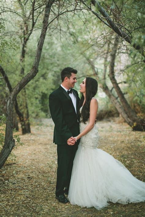 Treasure island wedding chapel provides an ideal and romantic setting to celebrate your las vegas wedding or vow renewal ceremony. A Romantic Outdoor Wedding at Blue Lakes Country Club in Twin Falls, Idaho