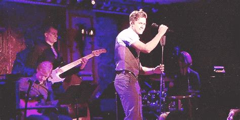 Aaron Tveit Catch Me If You Can Mt  Find On Er
