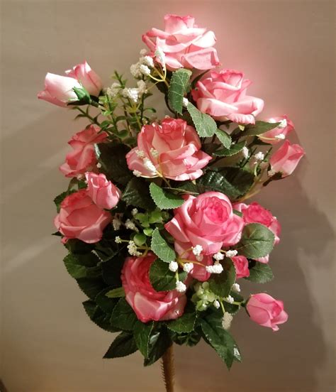 Your choice of silk flowers depends on how you will use them. Satin Rose/Rose Bud w/ Gypso - #K1056/12W | KSW Wholesale ...