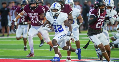 Ce King Panthers Roll Past Pearland Oilers In Non District Play