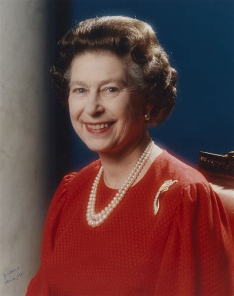 Queen Elizabeth Npg P1602 Queen Elizabeth Ii Portrait National