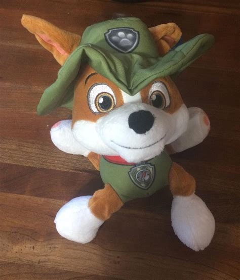 New 2016 Paw Patrol Jungle Rescue Tracker Plush Pup Pals 8 Stuffed Toy