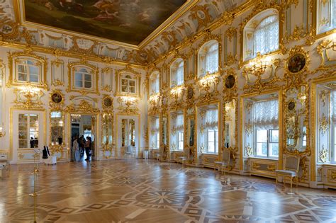 Petersburg to familiarise themselves with russia's great culture. File:St. Petersburg Peterhof Palace, Saint Petersburg ...