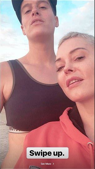 Rose Mcgowan And Rain Dove Save Man After Car Accident In Hawaii