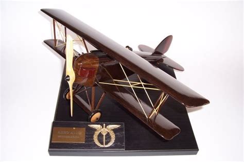 Pin By Mohammad Nazim On Aviões De Madeira Miniature Model Wooden