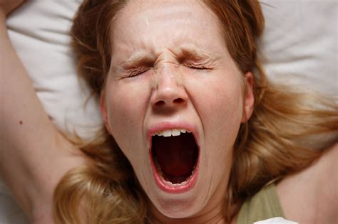 Why Do We Yawn And Why Is It Contagious Reaching Utopia