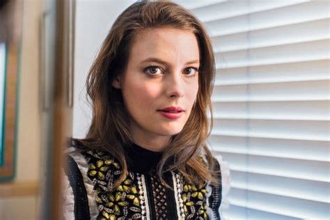 Gillian Jacobs A Neurotic ‘community Favorite Finds ‘love The New
