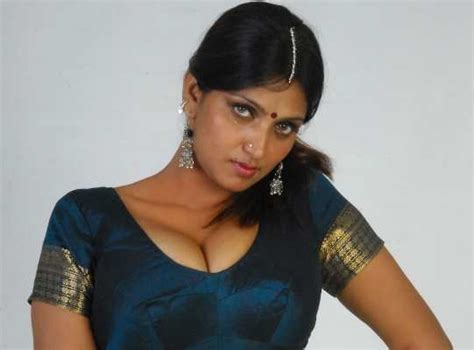 Tamil Actress Glamorous Photos