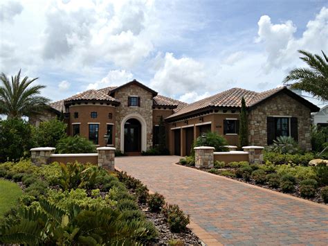 Lake club is a neighborhood located in manatee county on florida's suncoast in zip code 34202. The Lake Club at Lakewood Ranch : Luxury Homes for Sale