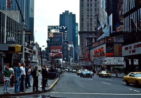 55 Incredible Color Snapshots That Show Street Scenes Of New York City