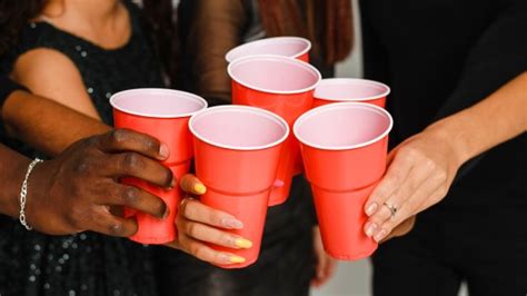 Discovery May Help Explain Sex Differences In Binge Drinking Cornell