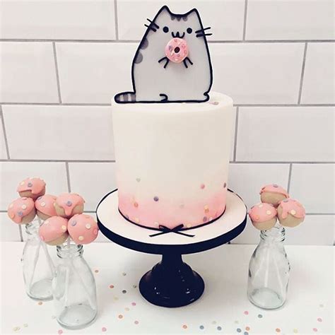 Pusheen On Instagram Loving This Incredible Donut Pusheen Themed