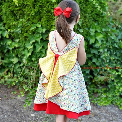 I Am Here Today To Show Off The Gorgeous Secret Garden Dress Pattern By