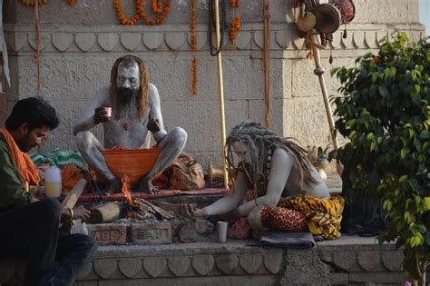 ᐈ Los Aghori ⋆ La Tribu De Caníbales Reales En La India