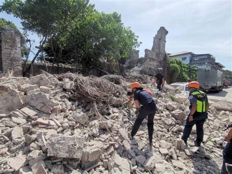 Photos Powerful Earthquake Strikes Philippines Earthquakes News Al