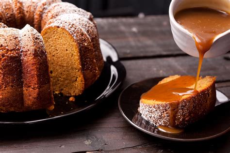 A foolproof recipe, this cake is extremely adaptable. Pumpkin Bundt Cake - Cook Diary