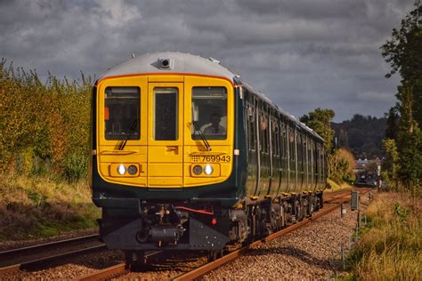 Gwr Class 769 Great Western Railways 769943 Is Seen Here P Flickr