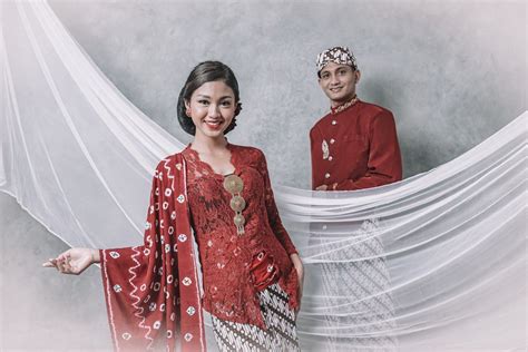 Prewedding Adat Jawa Modernsewa Baju Adat Jawa Modern Pre Wedding Shoot