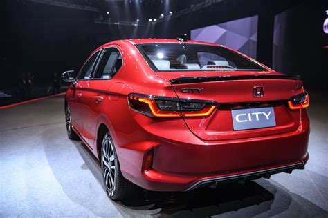 The all new honda city is an evolution of an urban sedan compared to its predecessor, or maybe a class sedan. All-New Honda City 1.0 ลิตร เทอร์โบ 5.795-7.390 แสน เป้า ...