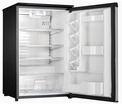 Холодильники с металлическими полками внутри 87 фото