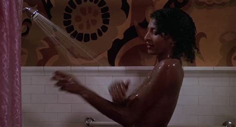Nude Celebs Pam Grier In The Shower Friday Foster Porn Video