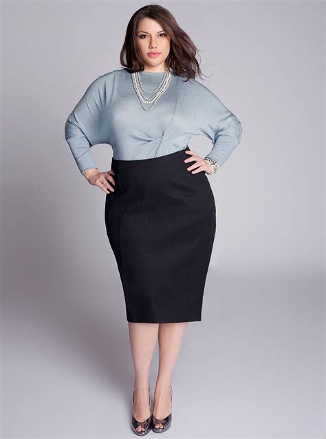 curvy professional plus size pencil skirt stylish work outfits modest work outfits