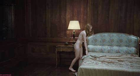 Beautiful Emily Browning Nude Photos Leaked Here Pics