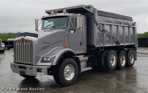 2005 Kenworth T800 Dump Truck In Greenwood Mo Item Df3483 Sold