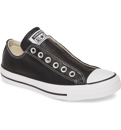 Converse Chuck Taylor All Star Laceless Leather Low Top Sneaker