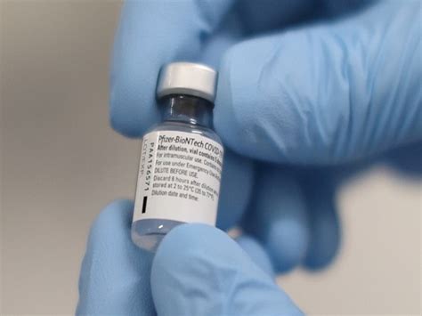 Pfizer's vaccine needs to be stored at about minus 75 degrees celsius, which is about 50 degrees pfizer will use that box to ship the vaccine, opting out of the government's plan to use mckesson, a. First trucks with Covid-19 vaccine roll out of Pfizer ...
