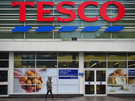 Bank Holiday Monday Opening Times Are Tesco Asda And Other