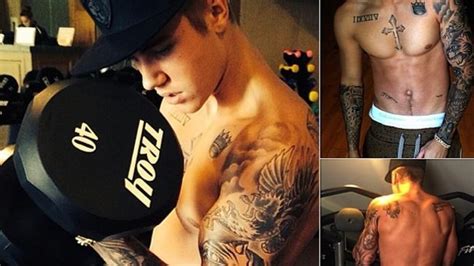 Justin Bieber Shows Off Gym Body In New Selfies