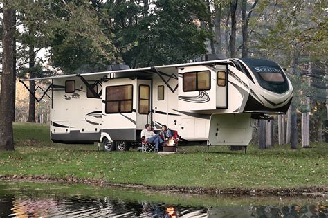 5 top of the line fifth wheel rv brands