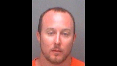 Naked Drunk Cape Coral Man Arrested In Clearwater Beach Hotel Lobby