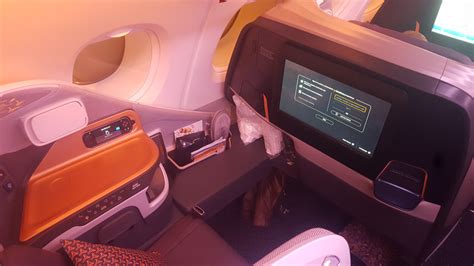 Flight Review Singapore Airlines A380 Business Class Business Traveller