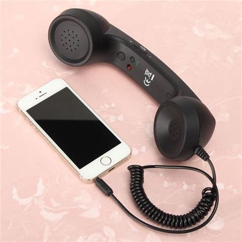 2018 New Fashion 35mm Mic Retro Telephone Cell Phone