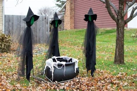 30 Diy Halloween Decorations For Outside Of Your Home