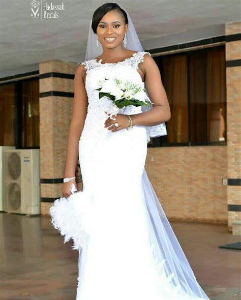 Applique Bodice Mermaid Wedding Gown For Rent In Nigeria Hadassah Bridal House
