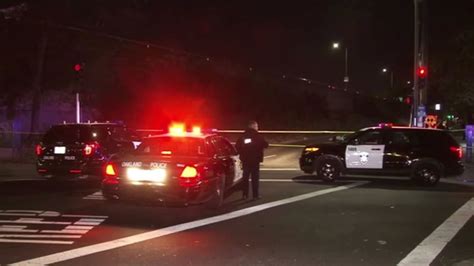 Oakland Police Investigating Fatal Shooting Abc7 San