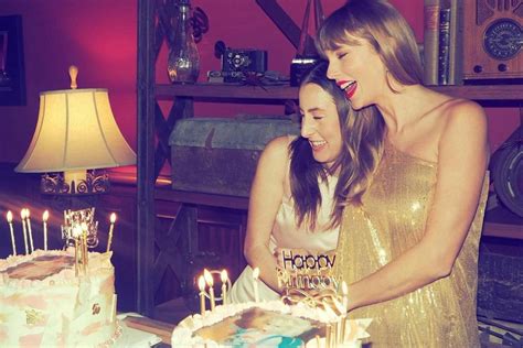 Taylor Swift Celebrates Her Birthday With Haim Sisters At Intimate