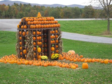 Pumpkin House Near New Haven Vt Pumpkin House Fall Landscaping Vermont